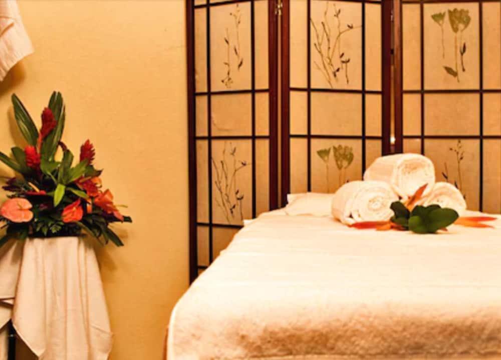 Golden Sands Hotel 크리스트 처치 외부 사진