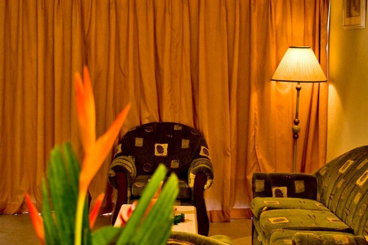 Golden Sands Hotel 크리스트 처치 외부 사진